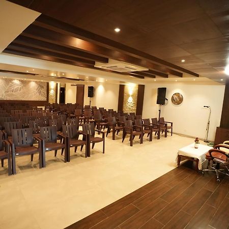 Virudunagar Sri Ambal Grand酒店 外观 照片