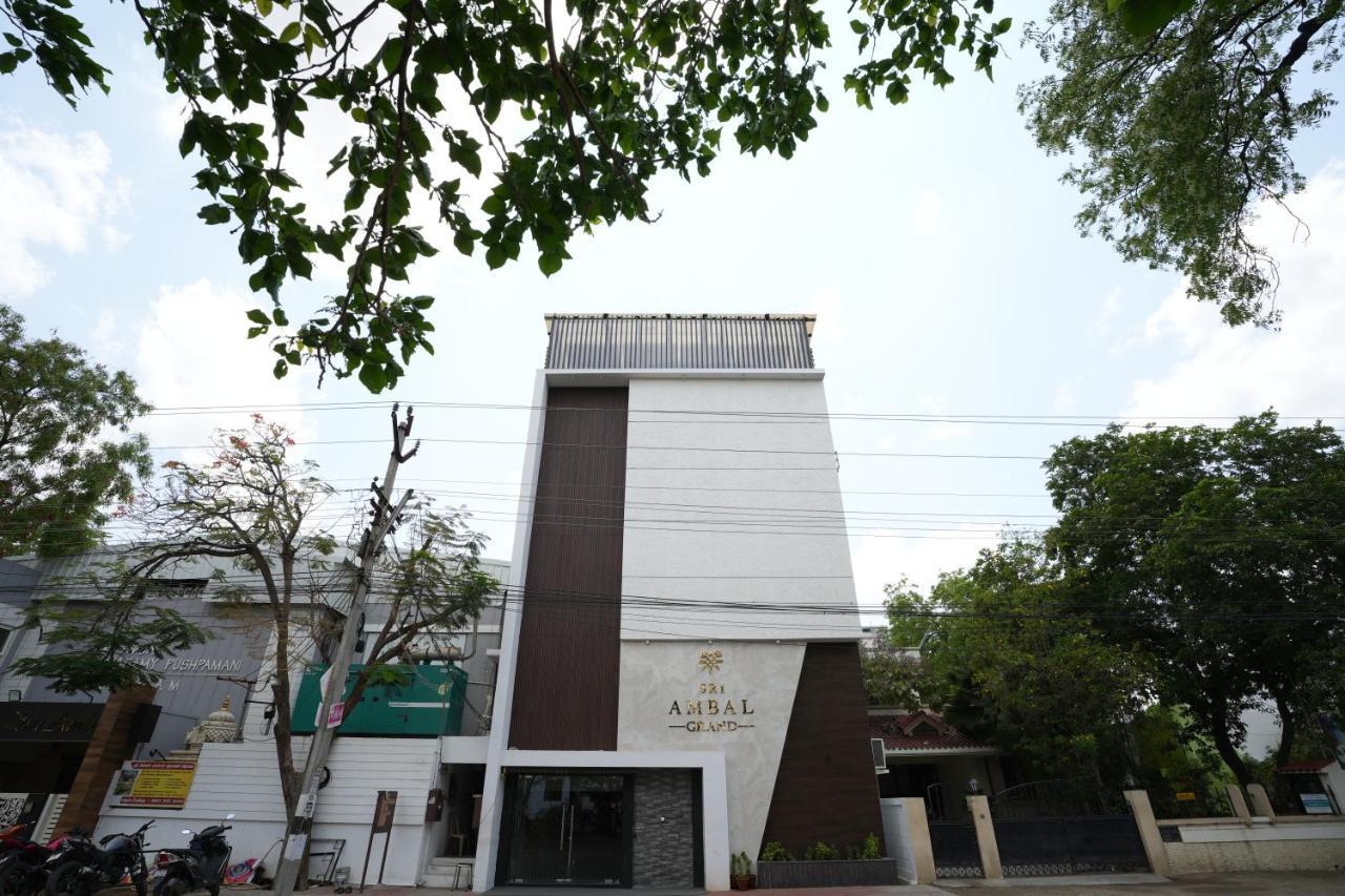 Virudunagar Sri Ambal Grand酒店 外观 照片