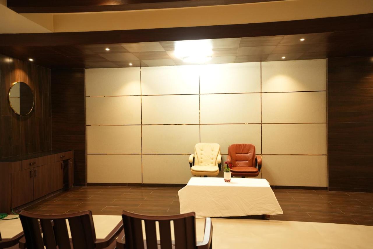 Virudunagar Sri Ambal Grand酒店 外观 照片